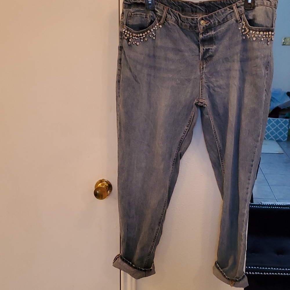 Beaded Boyfriend Jeans